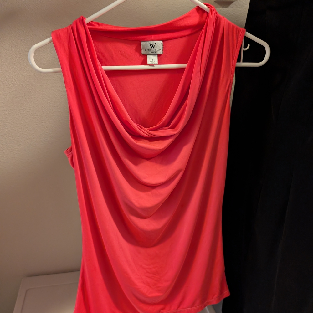 Women's Sleeveless Tops Bundle